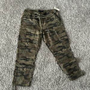 Linen cropped camouflage Sanctuary pants